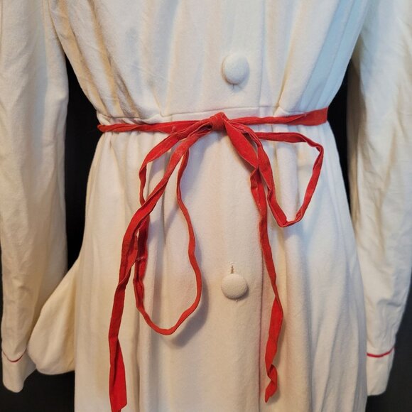 Vintage Nightgown Robe Set Women Size 13 Embroidered Flowers Hearts Tie Waist - Picture 9 of 16